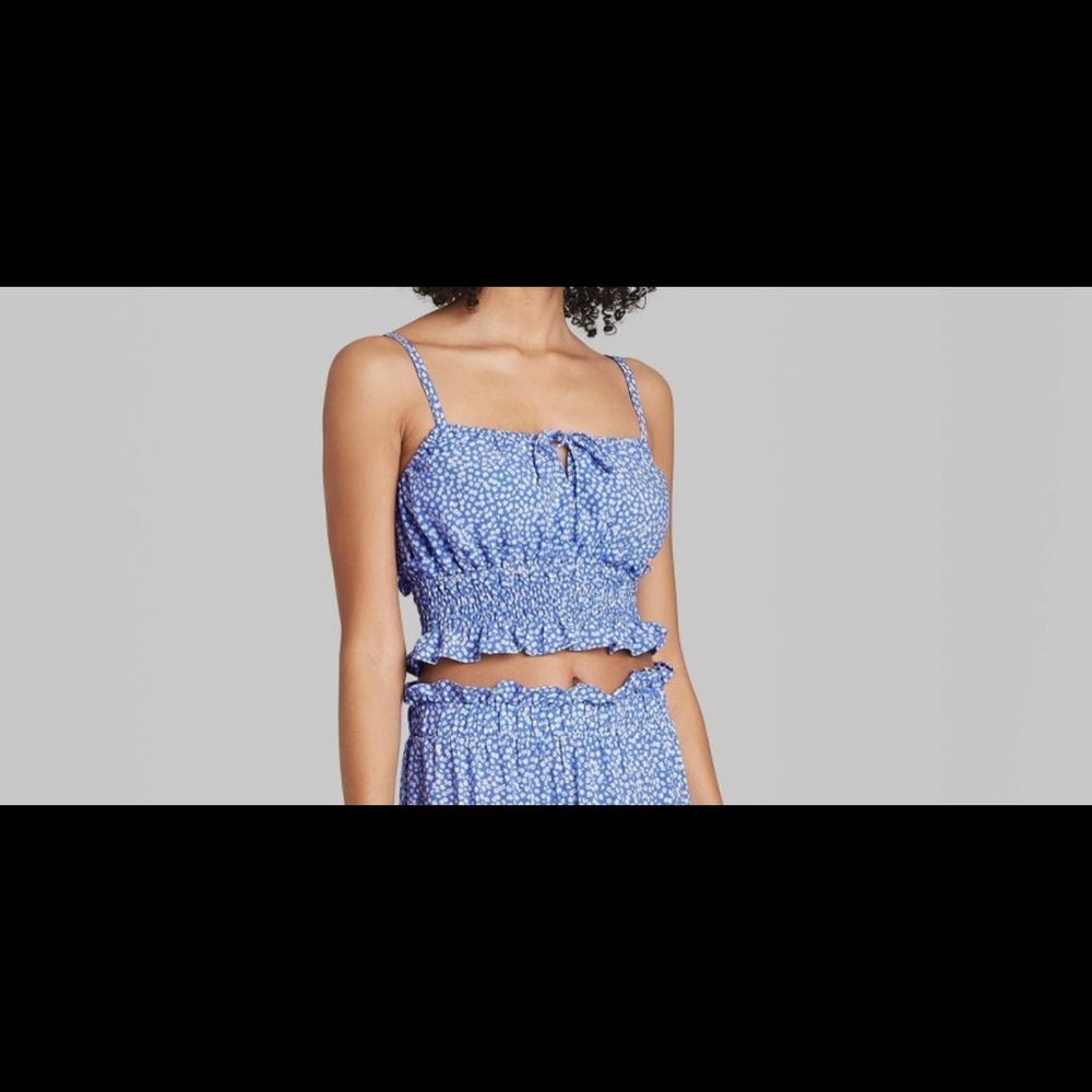 Wild Fable Tie front flutter hem crop top NWOT